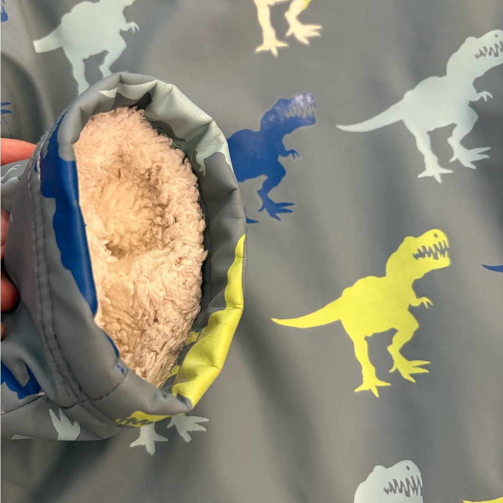 Hatley Kids RainJacket with Dinosaur Design - Picture 6 of 7